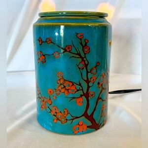 Scentsy Warmer with Cherry Blossom design